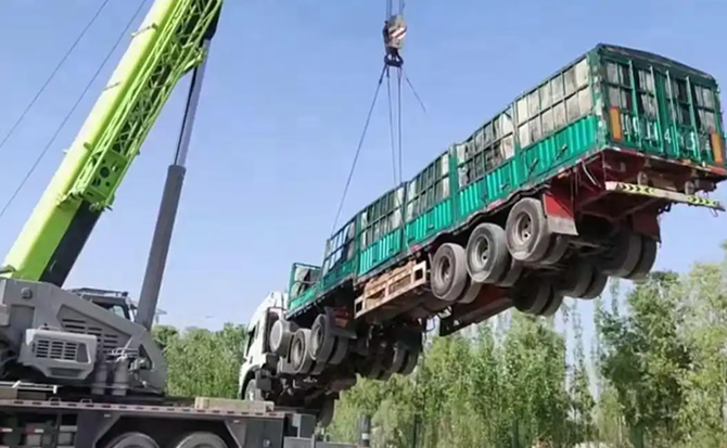 仁寿道路脱困救援案例